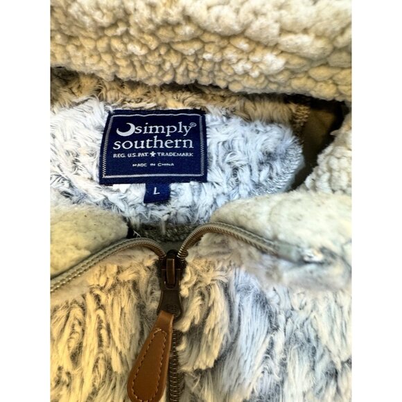 Simply Southern 1/4 Zip Pullover Sweater Grey Womens Size L Soft Faux Fur Grey - Picture 7 of 9